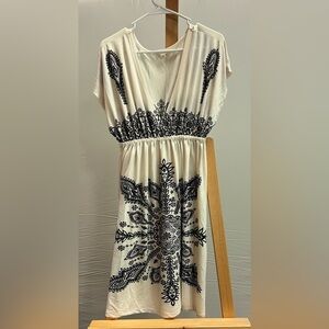 5th and Love Women’s Deep V Neck Dress Size XL